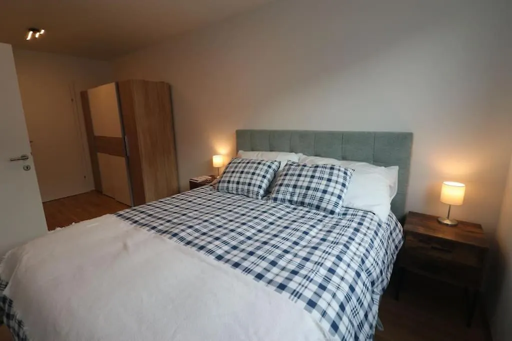 Ich Teile Mein Zuhause, Vienna Apartment